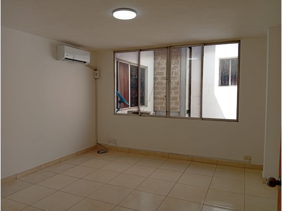Arriendo Oficina Centro Sector La Matuna — foto 4
