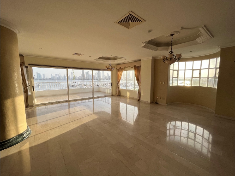 Cartagena Arriendo Apartamento en Manga — foto 2