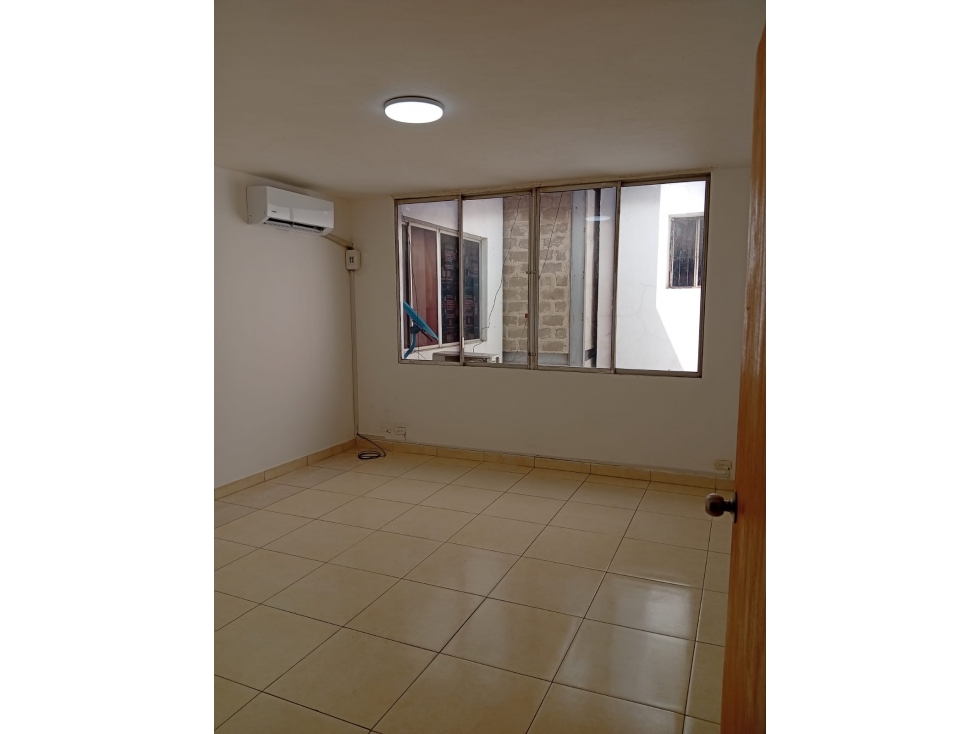 Arriendo Oficina Centro Sector La Matuna — foto 5