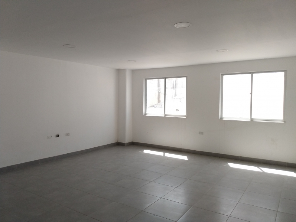 Cartagena Arriendo Oficina en el Bosque — foto 2