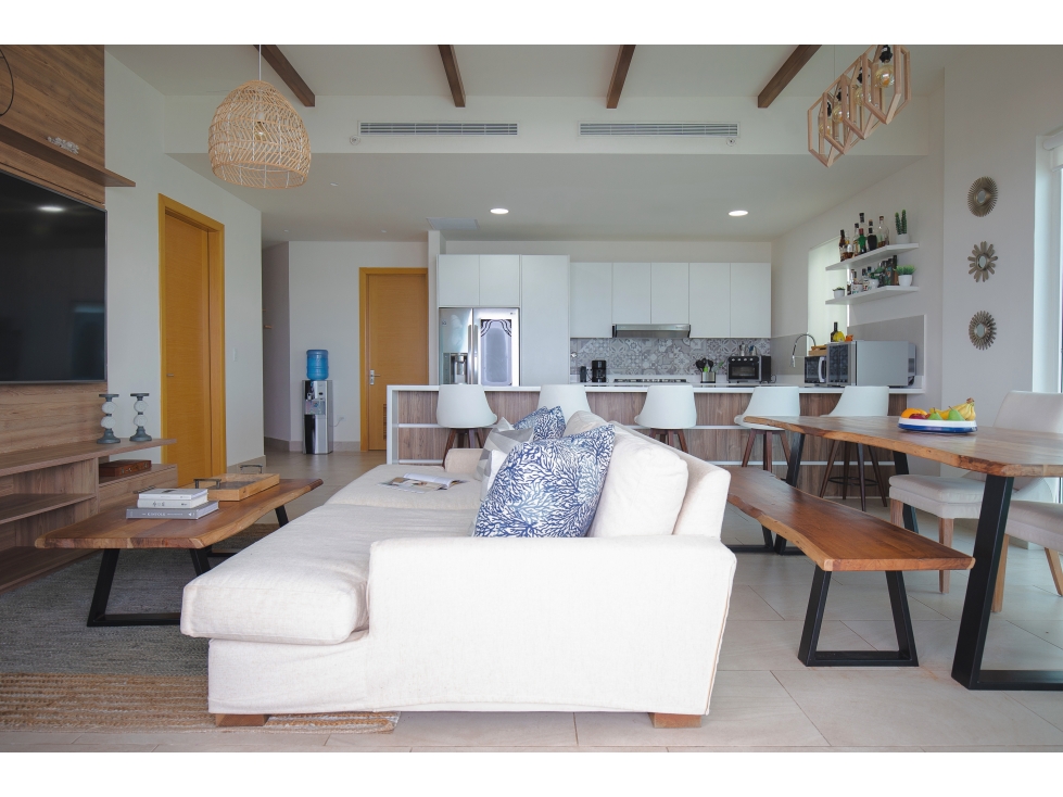 VENTA DE APARTAMENTO AMBLADO EN PLAYA ESCONDIDA - 2