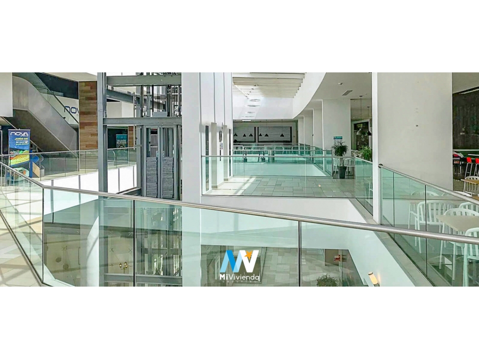 Alquiler / Venta de Local Comercial en Atrio Mall Costa del Este.