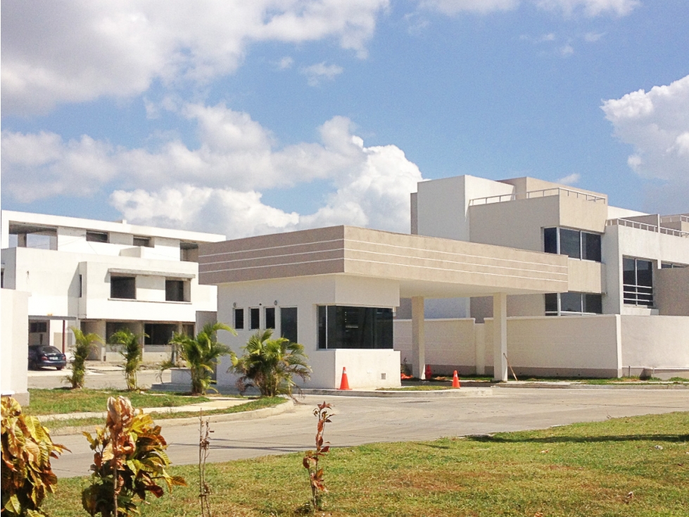 VENTA DE CASAS EN RESIDENCIAL COSTA SUR VILLAGE