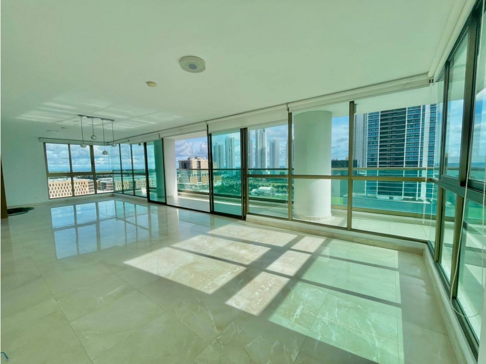SE VENDE HERMOSO APARTAMENTO EN COSTA DEL ESTE — foto 2