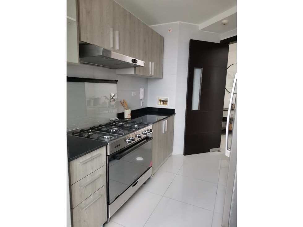 ALQUILER LINEA BLANCA - APARTAMENTOS - PH CARRERAS TOWER — foto 4