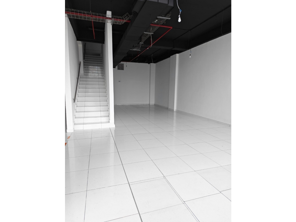 Alquiler Local Comercial en Plaza Royal Blue San Francisco — foto 5