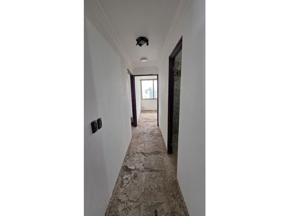 Apartamento en Vía Argentina | 97 m² para remodelar e invertir — foto 6