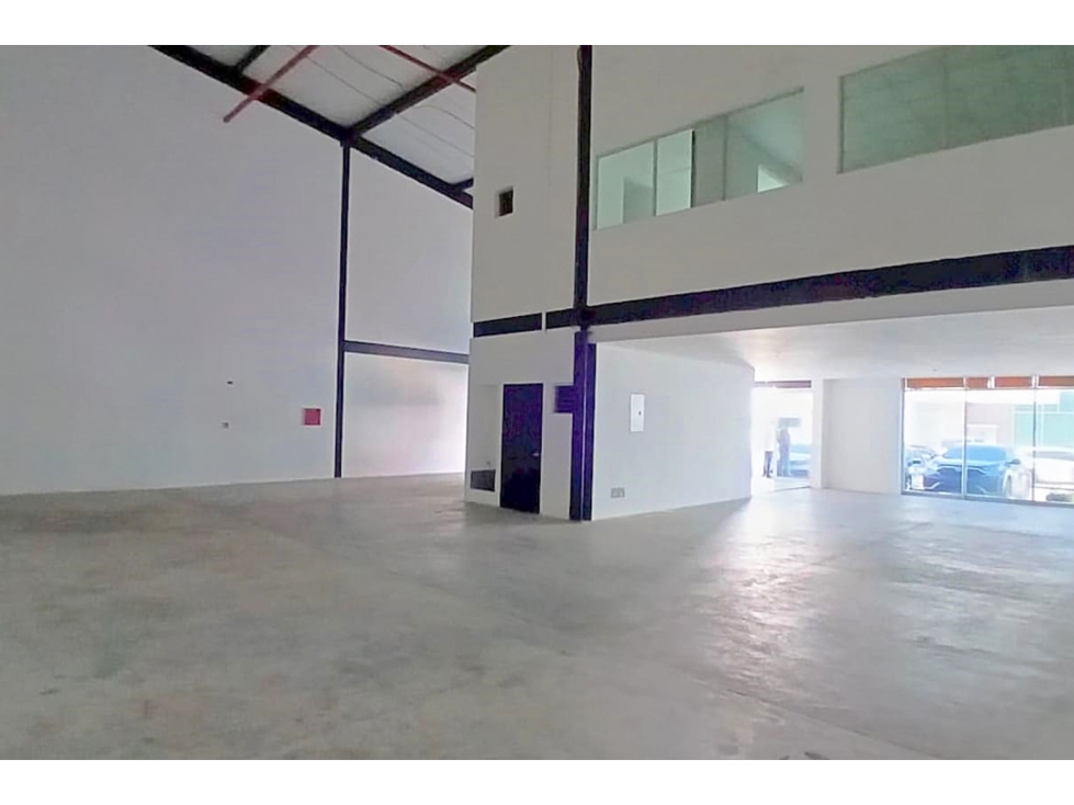 Venta de OfiBodega de Panamá - Zona Este - Las Mañanitas — foto 5