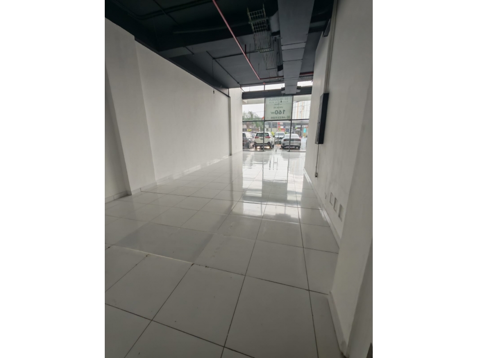 Alquiler Local Comercial en Plaza Royal Blue San Francisco — foto 3