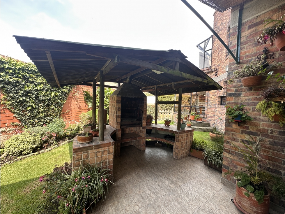 VENTA HERMOSA CASA SAN JOSÉ DE BAVARIA, BOGOTÁ — foto 5