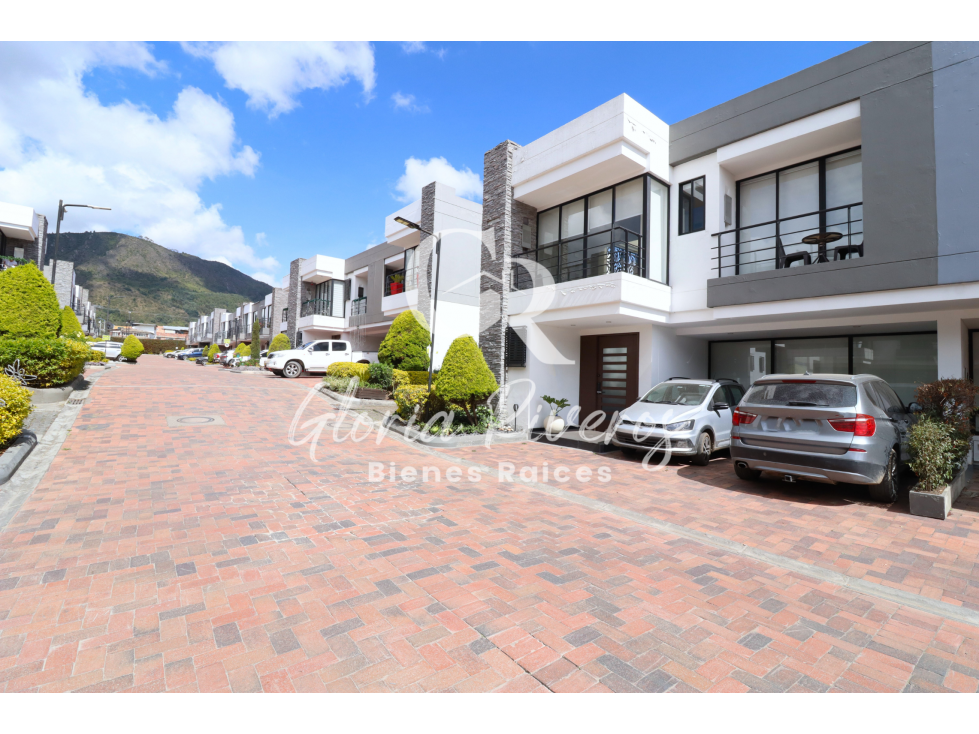 Venta Casa en Conjunto Cerrado de Cota, Cundinamarca