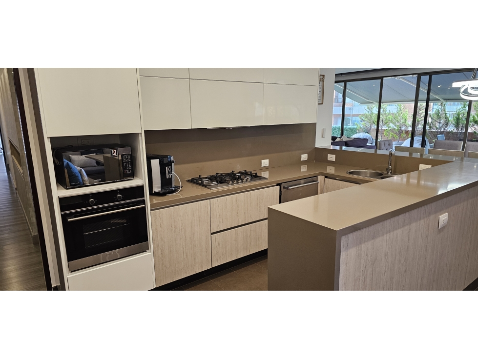 Venta Apartamento en Colina con terraza
