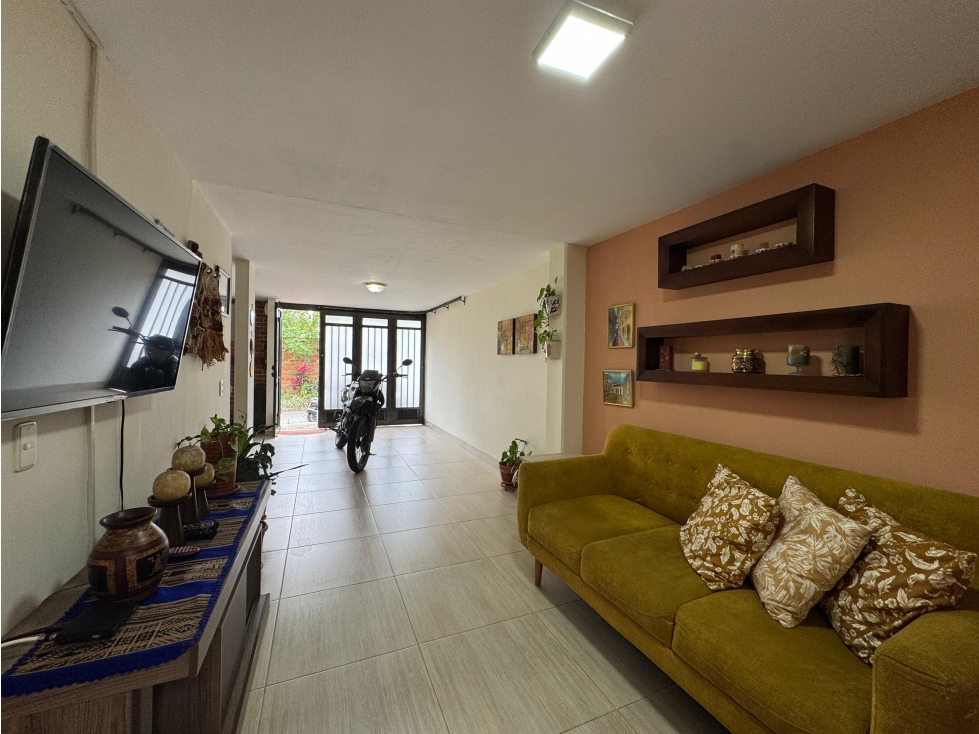 VENTA DE CASA EN LA ESTRELLA -POBLADO DEL SUR — foto 3