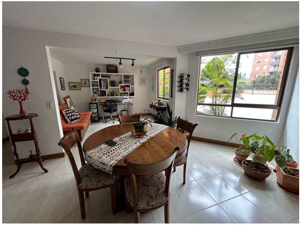 VENTA DE APARTAMENTO EN POBLADO - CASTROPOL — foto 2