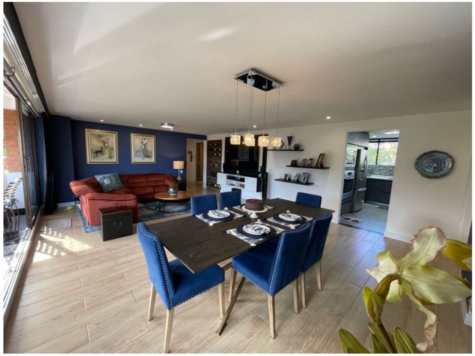 VENTA DE APARTAMENTO REMODELADO EN POBLADO - LOS BALSOS — foto 5
