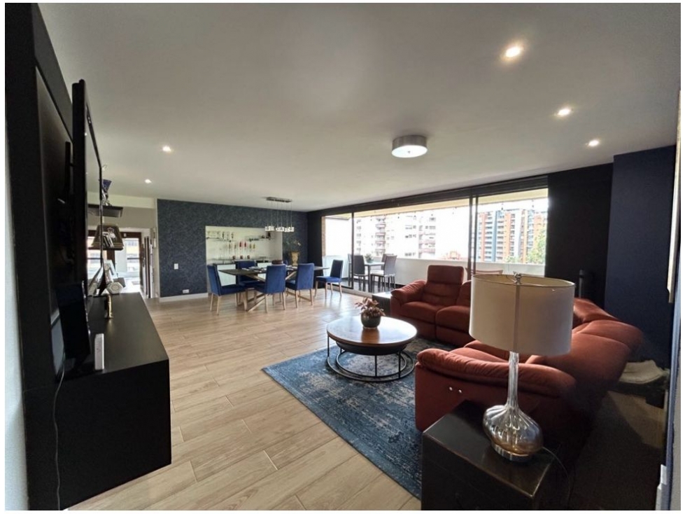 VENTA DE APARTAMENTO REMODELADO EN POBLADO - LOS BALSOS — foto 6