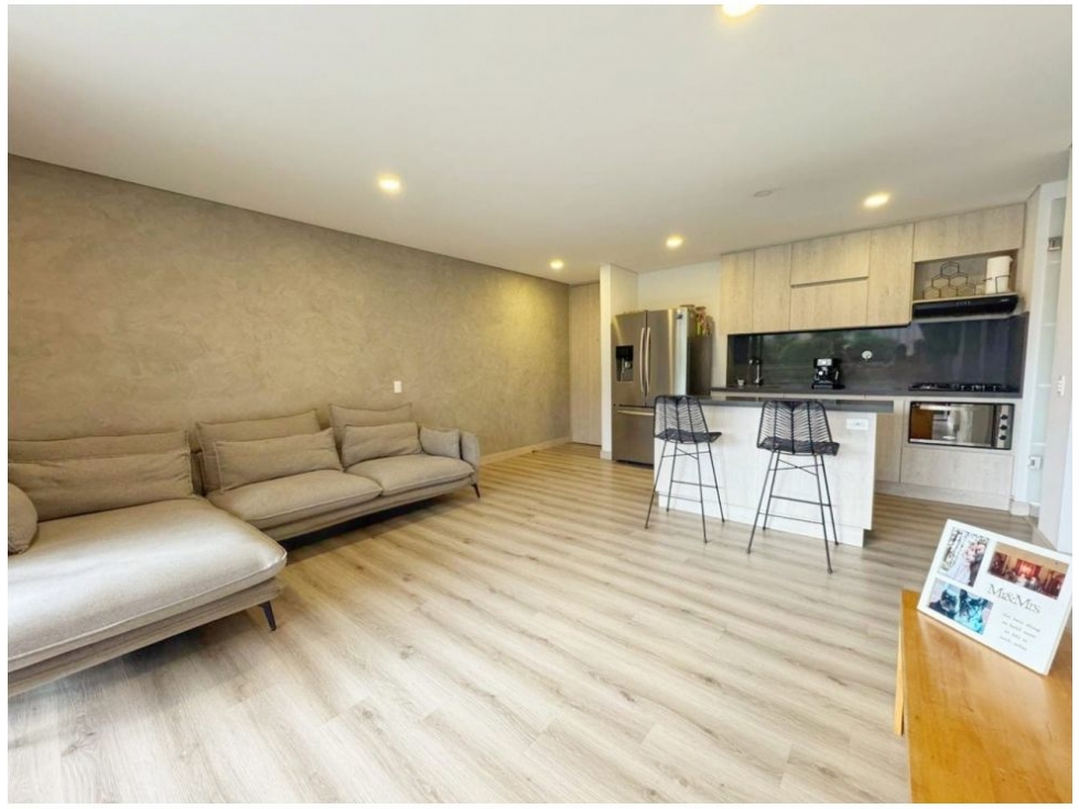 VENTA DE APARTAMENTO EN ENVIGADO- LAS BRUJAS