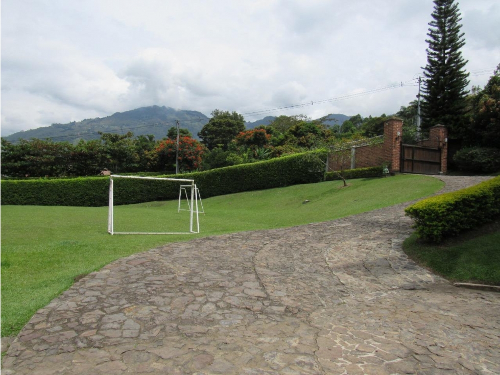 SE VENDE FINCA EN GIRARDOTA — foto 4