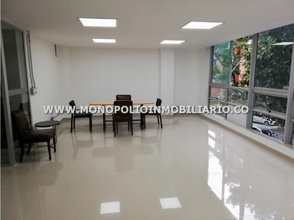 OFICINA EN ARRIENDO - SECTOR SURAMERICANA COD: 16230