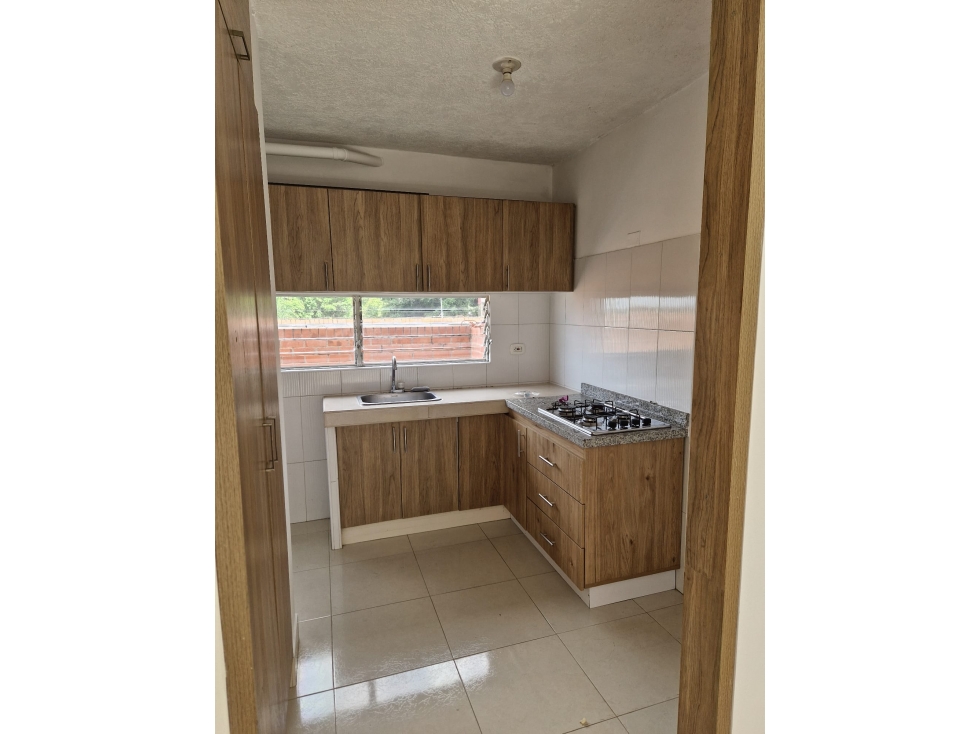 SE VENDE APARTAMENTO EN MENGA DE 58 M2 EN PISO 3 SIN ASCENSOR
