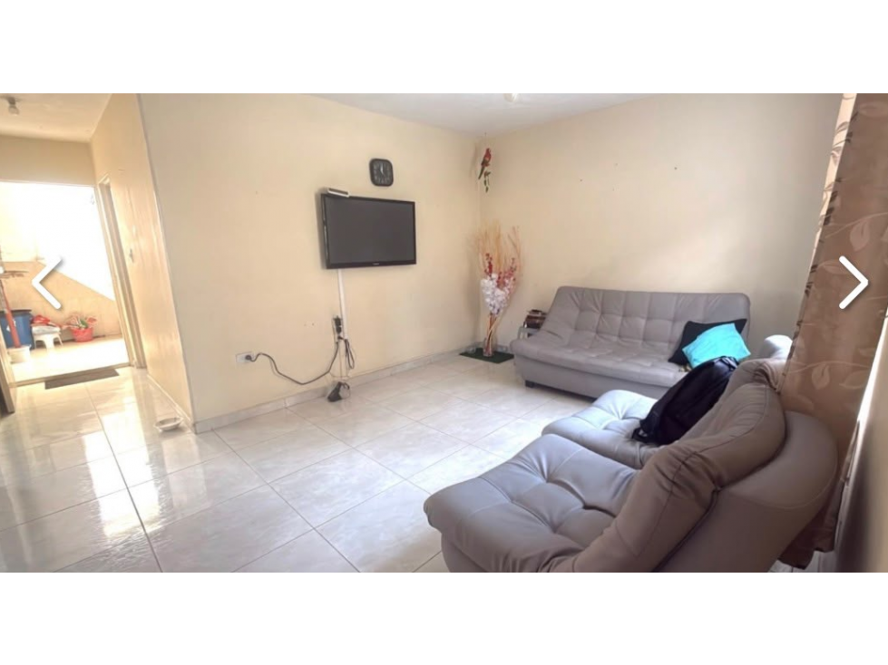 SE VENDE CASA EN PROPIEDAD HORIZONTAL EN COLSEGUROS PISO DE 192 M2 — foto 2