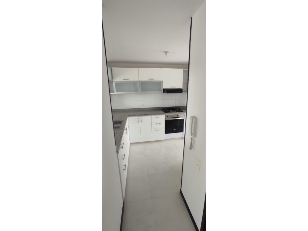 SE VENDE APARTAMENTO EN JAMUNDI EN PISO 10