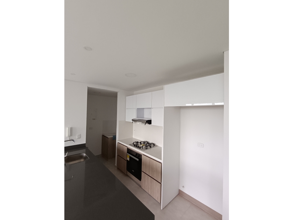 SE VENDE APARTAMENTO EN LA FLORA DE 87 M2 EN PISO 12 REMODELADO - 2