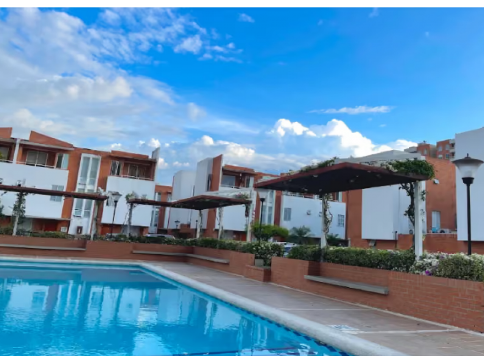 CASA EN VENTA EN VALLE DEL LILI - 1