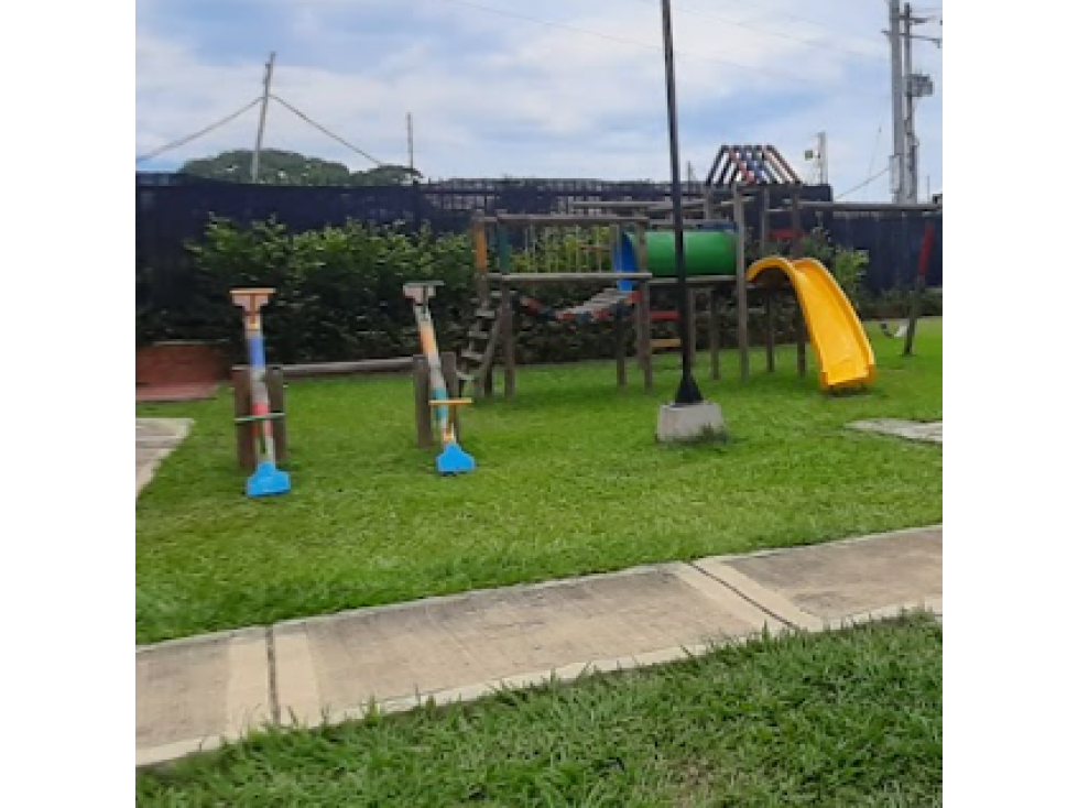 SE VENDE CASA EN PAISAJE DE PANGOLA JAMUNDI EN UNIDAD DE117 M2 — foto 2