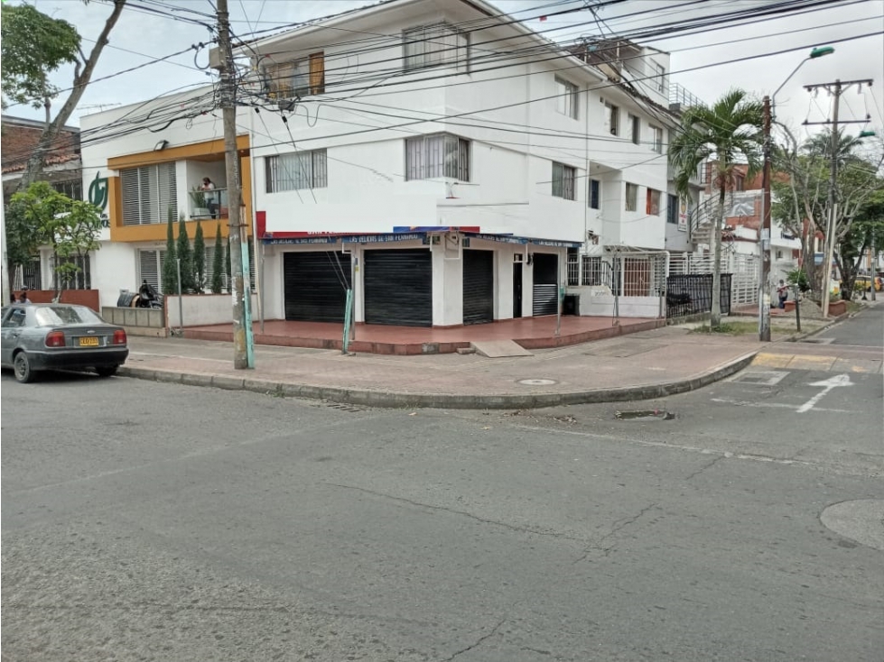 Excelente Edificio esquinero en San Fernando