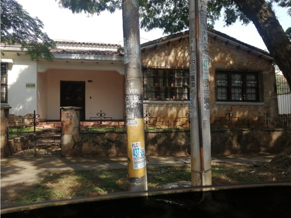 SE ALQUILA CASA EN SAN VICENTE DE UN SOLO NIVEL CON 1000 M2 DE LOTE