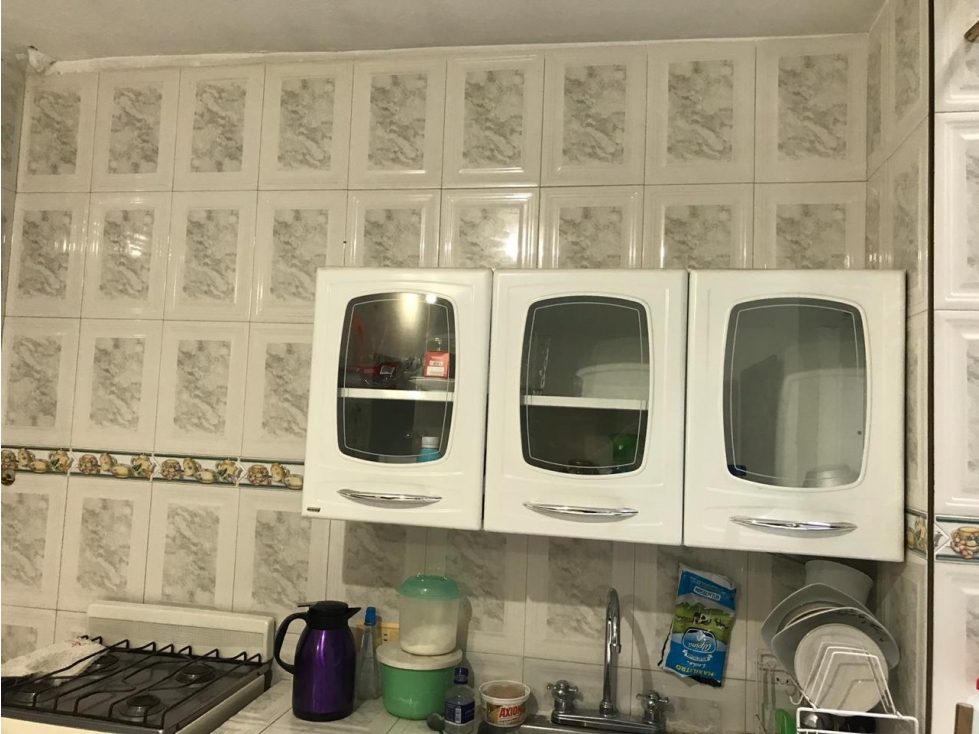 SE VENDE CASA EN VILLACOLOMBIA DE DOS PISOS RENTANDO DE 390 M2 CONS — foto 4