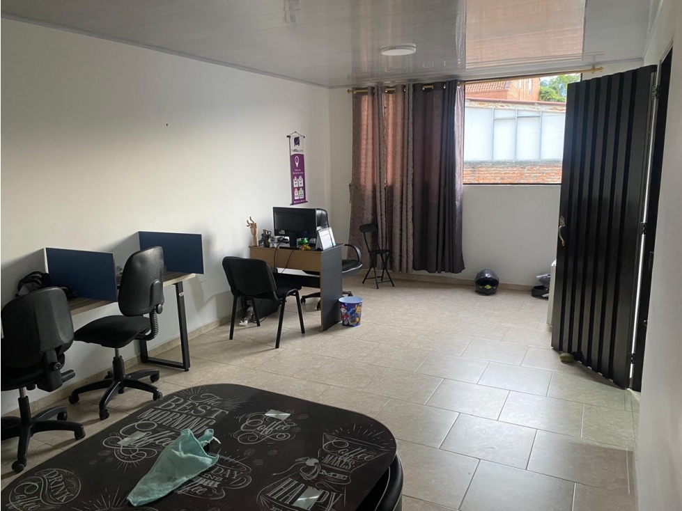 SE VENDE CASA EN SANTA ANITA INDEPENDIENTE DE TRES NIVELES CON RENTA — foto 4