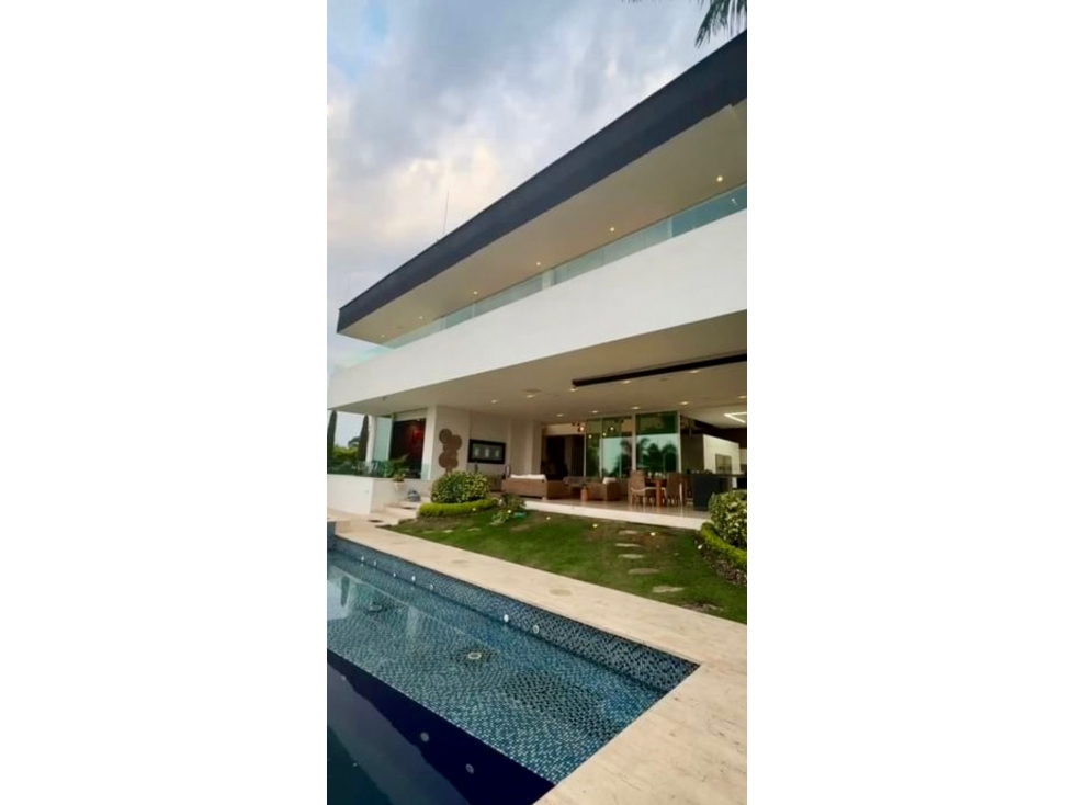 VENTA CASA CAMPESTRE LUXURY EN PANCE