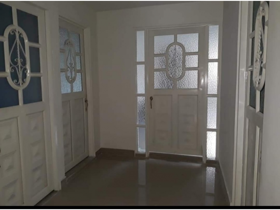 SE VENDE CASA EN EL LIMONAR PARA INVERSION CON RENTA MENSUAL