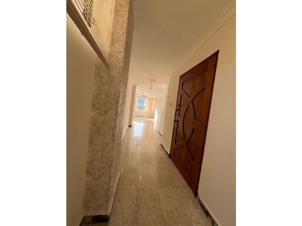 SE VENDE APARTAMENTO EN VERSALLES DE 156 M2 EN PISO 7 CON ASCENSOR — foto 4