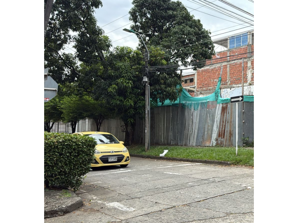 SE VENDE LOTE ESQUINERO EN SAN FERNANDO DE 253 M2 CON PERMISOS VENCID — foto 2