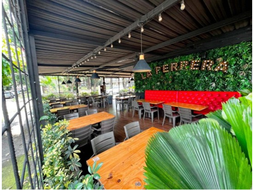 SE VENDE CASA CON USO MIXTO EN LA FLORA CERCA AL PARQUE DE DOS NIVELES — foto 4
