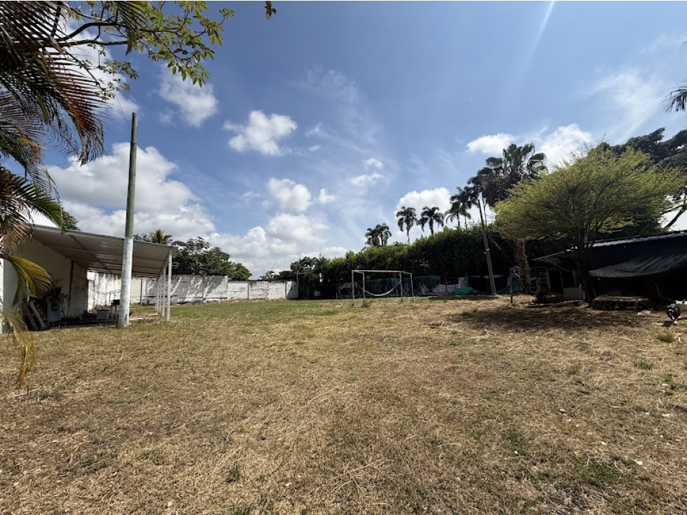 LOTE EN CIUDAD JARDIN 1.722 mt2