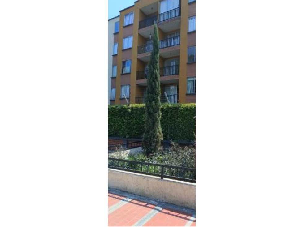 SE VENDE APARTAMENTO EN GRATAMIRA EN PISO 4 SIN ASCENSOR DE 62 M2 — foto 4