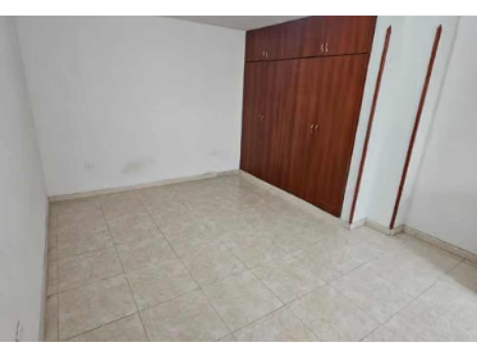 Apartaestudio en venta en La Flora , piso 5