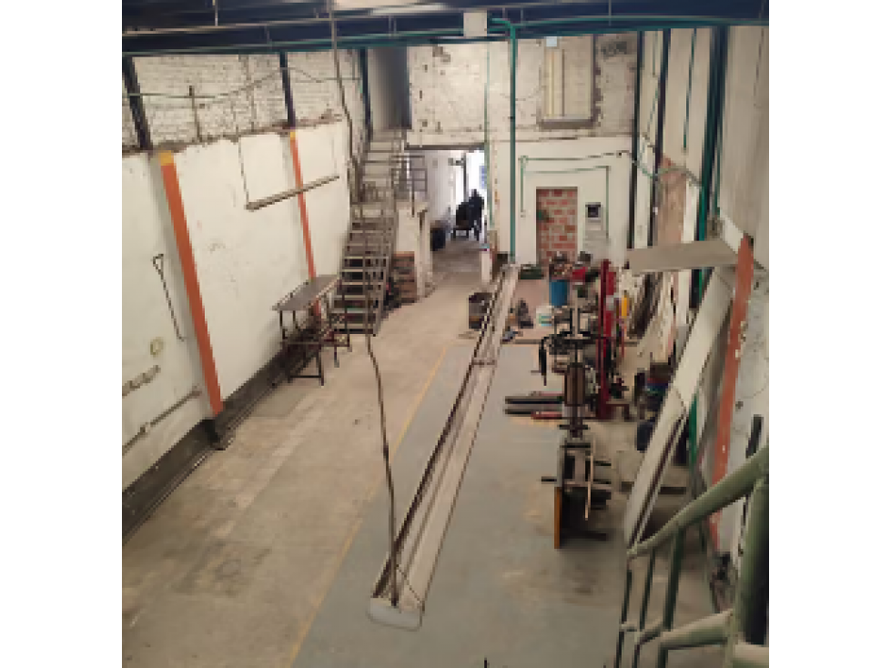 BODEGA EN SAN NICOLAS - 1