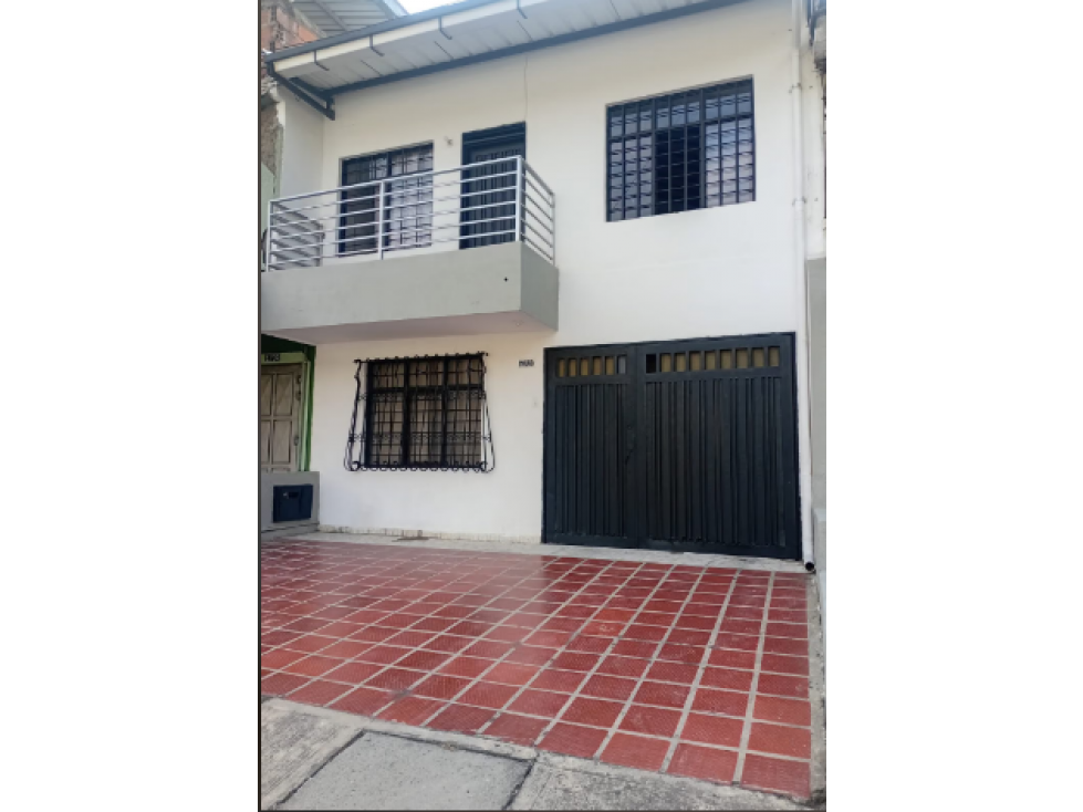 CASA EN VENTA EN EL BOSQUE