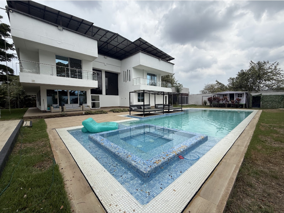 CASA DE LUJO EN LA MORADA JAMUNDI — foto 2