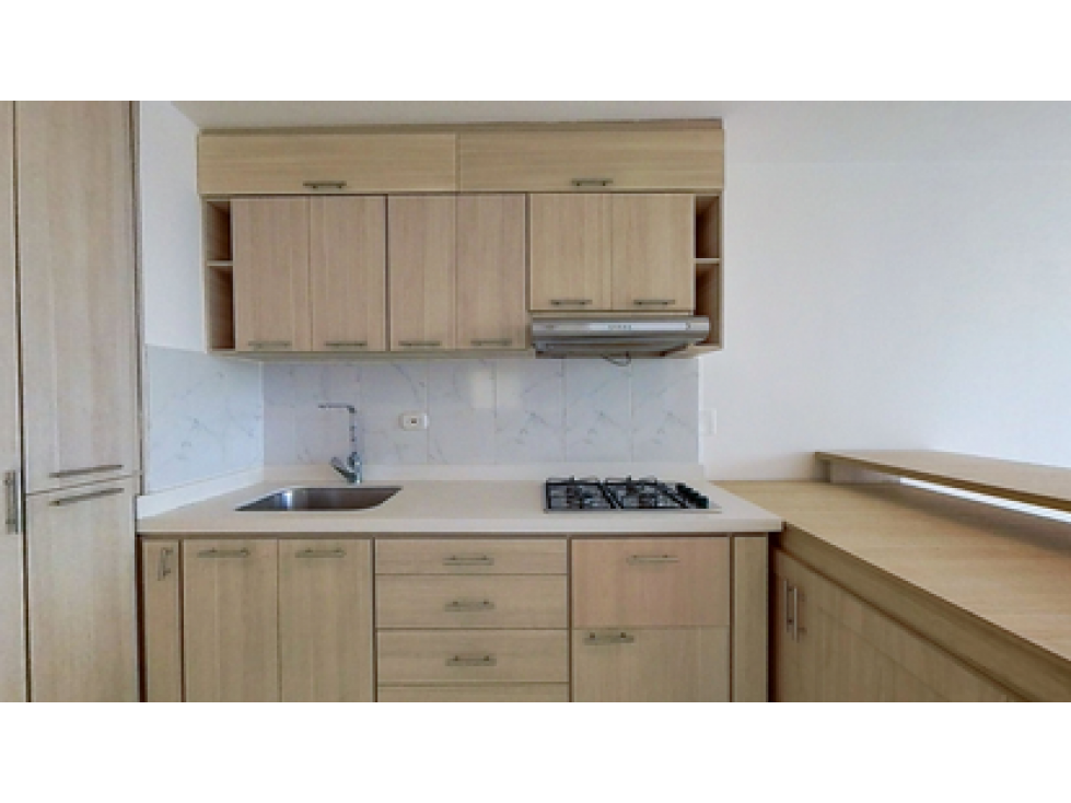 SE VENDE APARTAMENTO EN YUMBO DE 75 M2 EN PISO 10 ASCENSOR