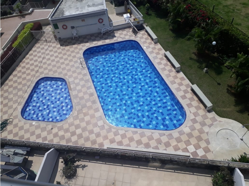 SE VENDE APARTAMENTO EN BELLAVISTA DE 134 M2 EN PISO 5 PARA INVERSION — foto 3