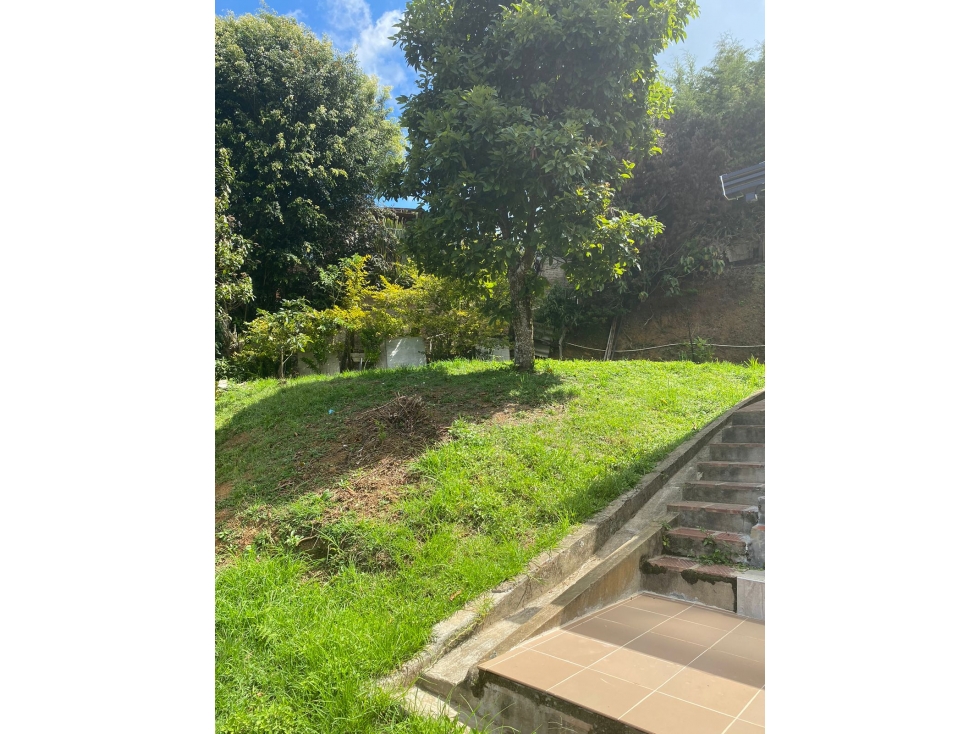 SE VENDE CASA EN FELIDIA DE UN PISO PREFABRICADA DE 450 M2 — foto 4