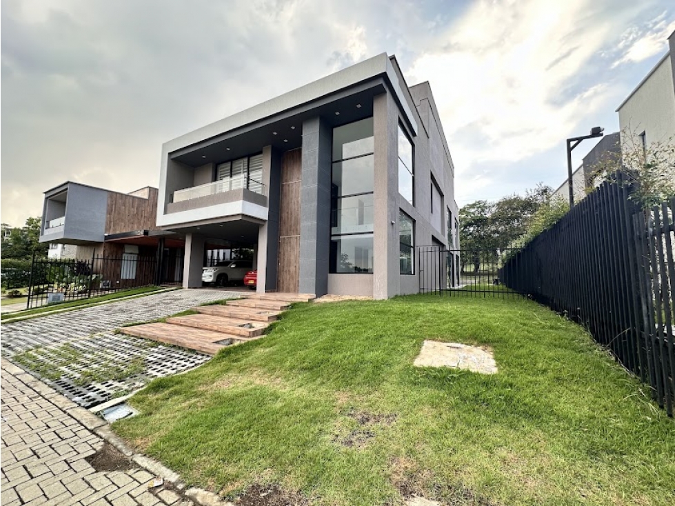 CASA DE LUJO EN PANCE EN CONJUNTO