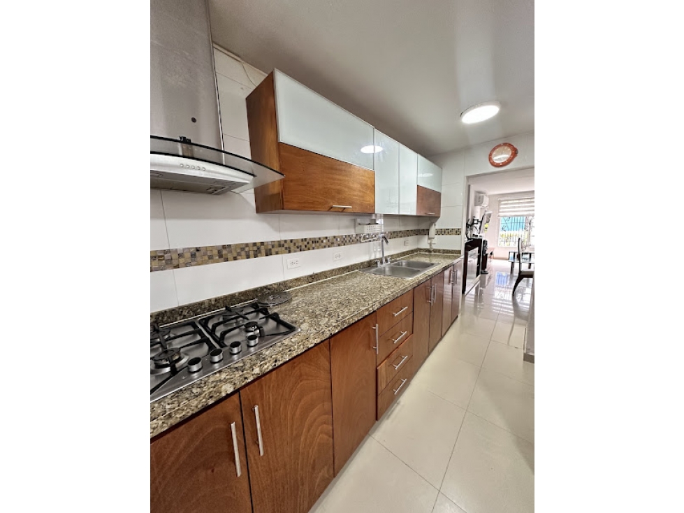 CASA EN LA HACIENDA EN CONDOMINIO