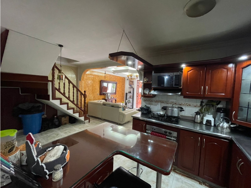 SE VENDE CASA UNIFAMILIAR EN CIUDAD 2000 — foto 4